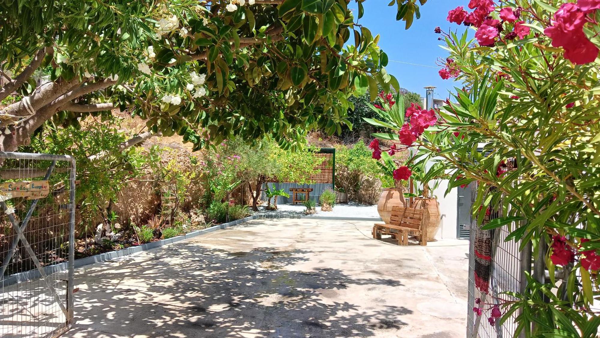 Sun Day Villa Achlia Exterior photo