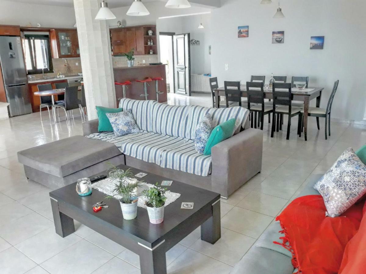 Sun Day Villa Achlia Exterior photo