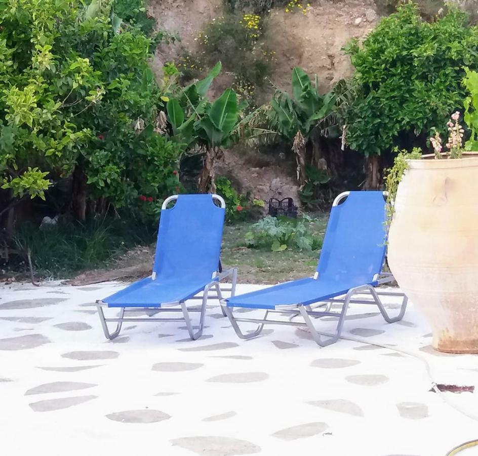 Sun Day Villa Achlia Exterior photo